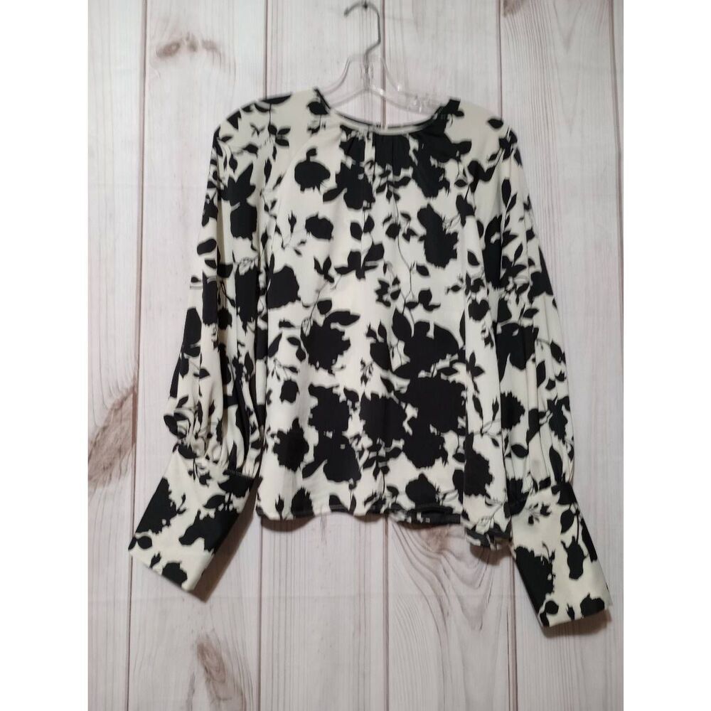 Who What Wear Shirt Ladies Medium Black Cream Floral Satin Balloon Sleeve Light